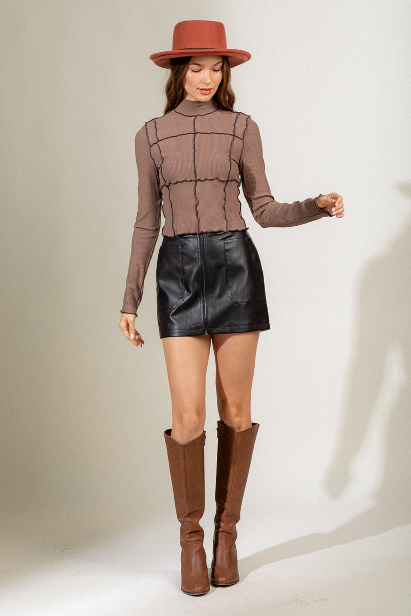 Low waist faux leather mini skirt
