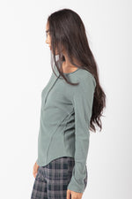 SOFT BRUSHED EASY KNIT TOP
