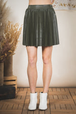 Faux leather pleated tennis mini skirt