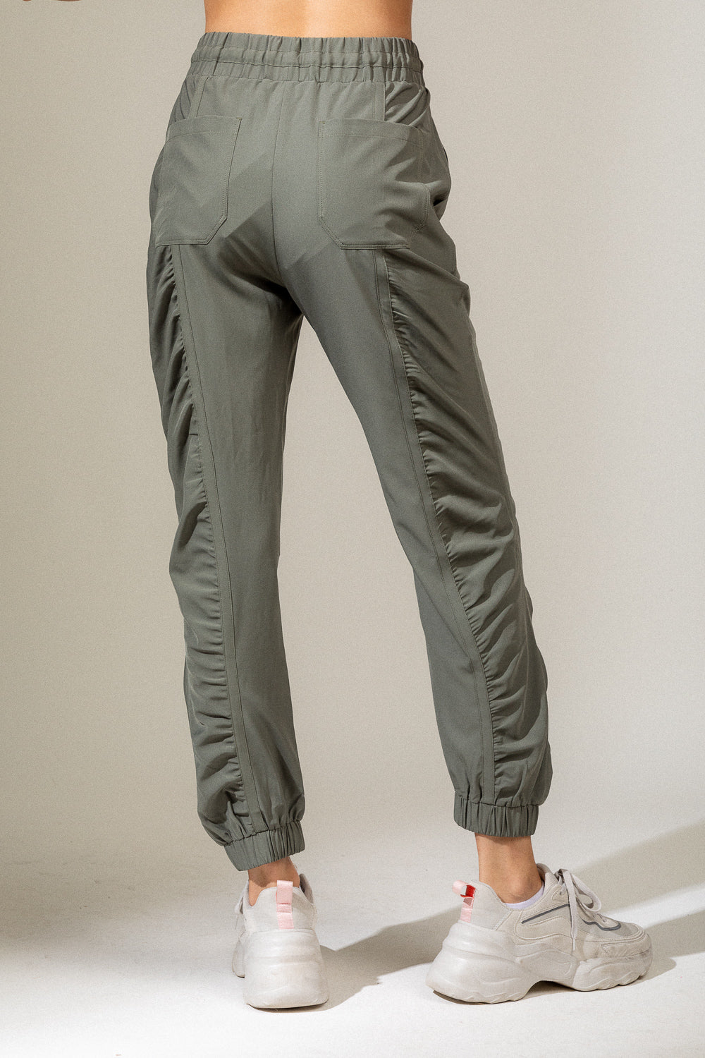 Shirring detail jogger pants – Movint New York