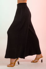 High-Waist Crinkled Wide Leg Pants with Pockets